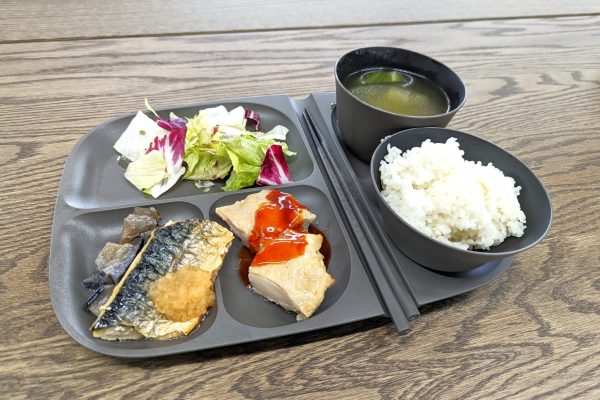lunch naname